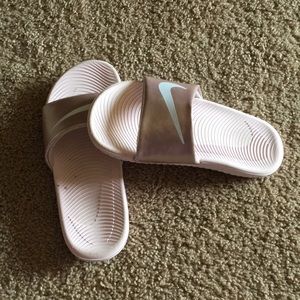 Nike rose gold/pink slides/sandals